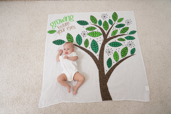 Different Ways to Swaddle a Baby Using Square Swaddle Blankets for New Parents