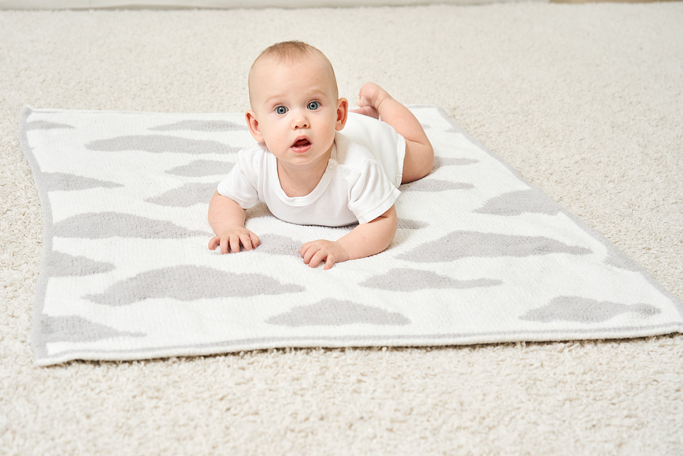 PurePetali pink soft fluffy blanket